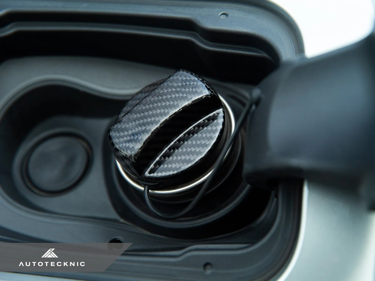 AutoTecknic Dry Carbon Competition Fuel Cap Cover - F32 4-Series