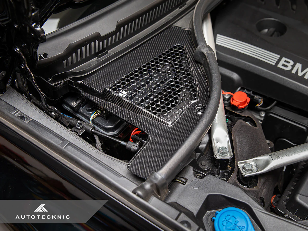 AutoTecknic Dry Carbon Engine Cowl Panel Trim Set - G05 X5 | G06 X6 | G07 X7 - Image 5