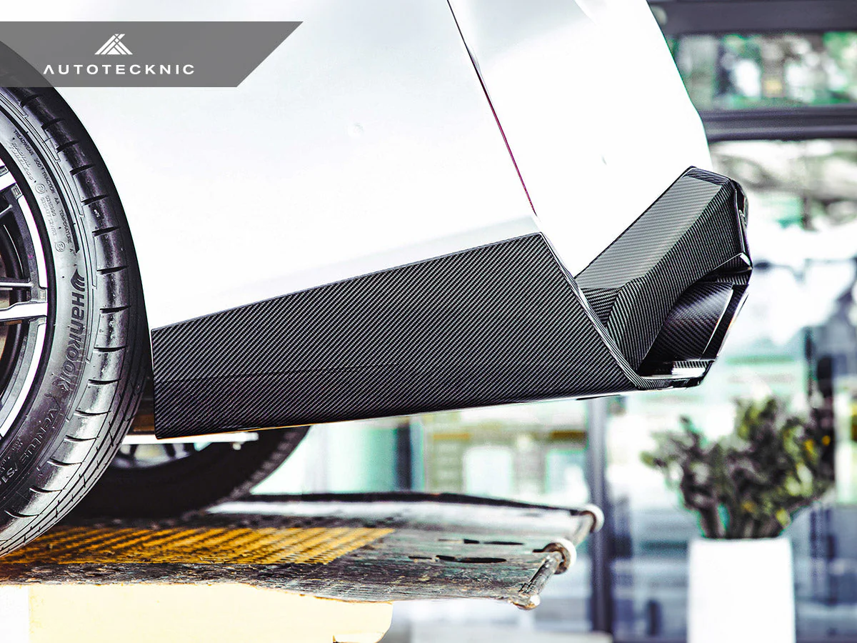AutoTecknic Dry Carbon Performante Rear Diffuser - G90/ G99 M5 - Image 4