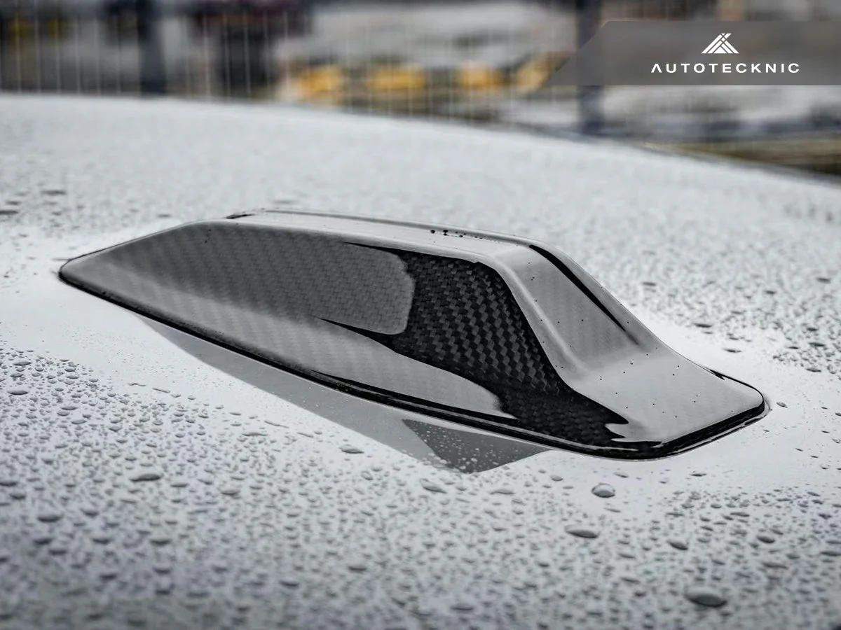 AutoTecknic Dry Carbon Roof Antenna Cover - G26 4-Series Gran Coupe - Image 2