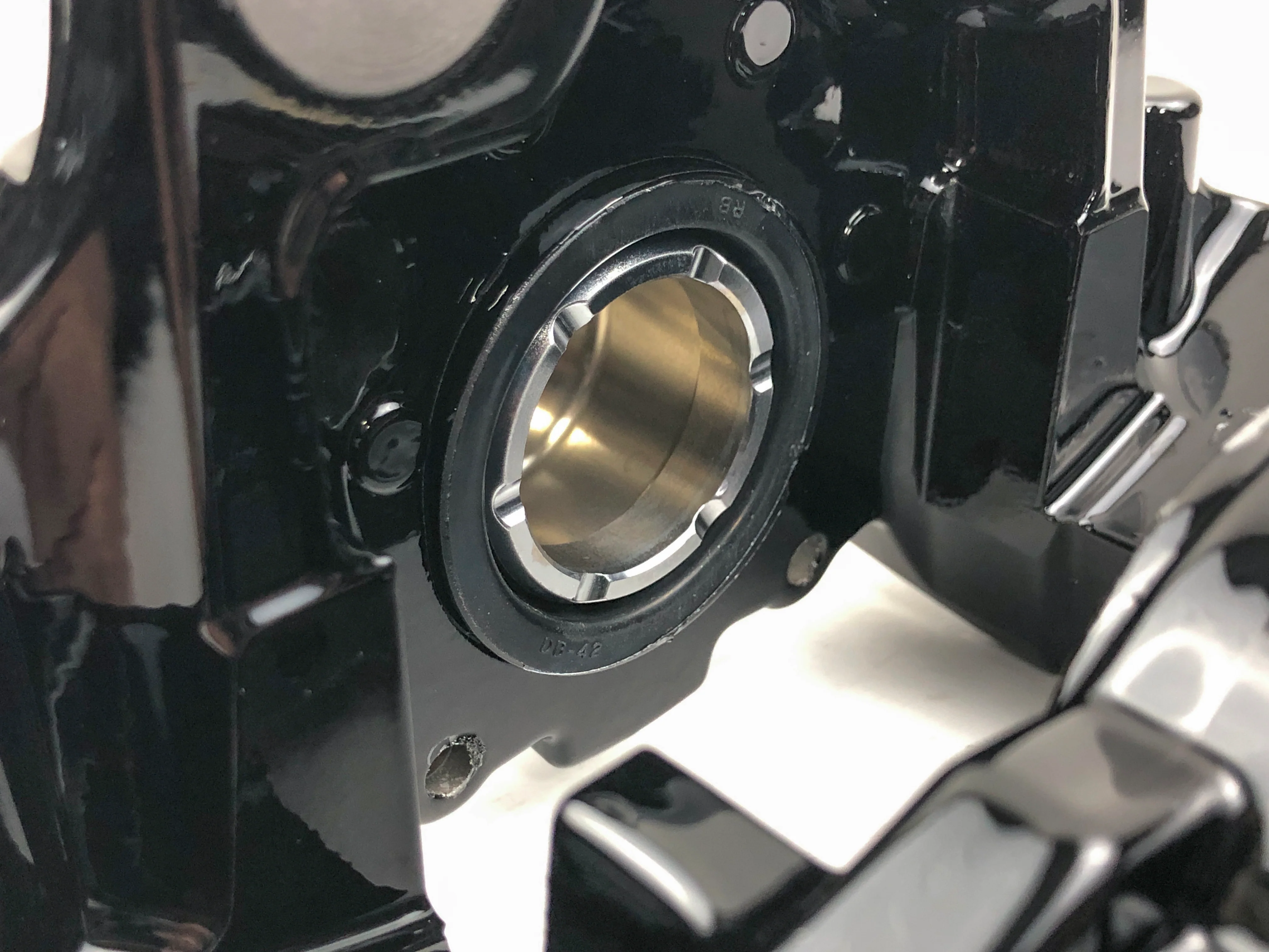 BMW 6 and 2-Piston Caliper Restoration - Image 19