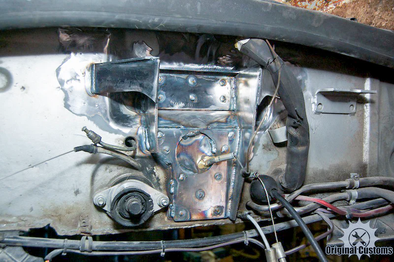 Porsche 914-6 Bulkhead OEM Replica Motor Mount - Image 2
