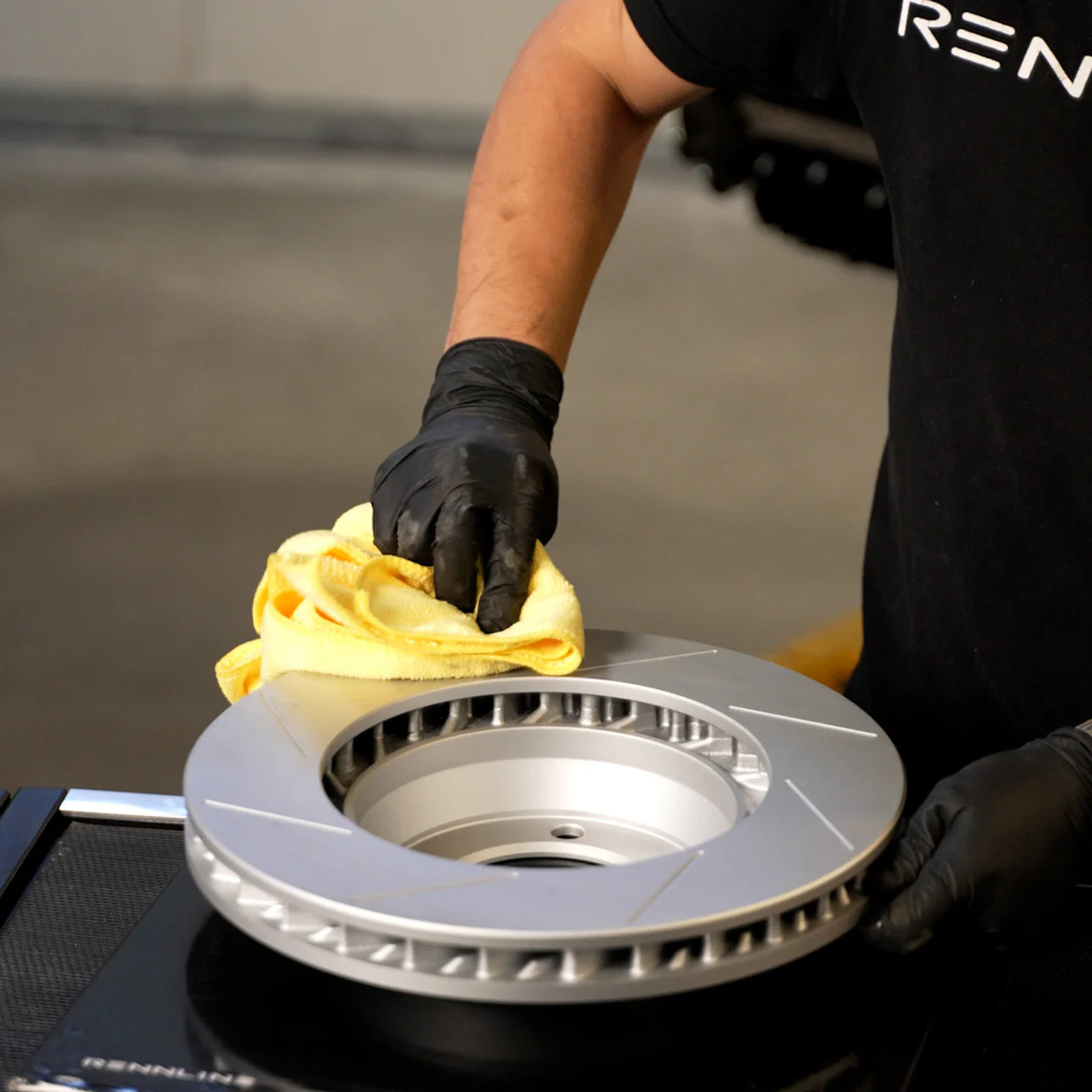 Rennline OE+ Right Front Brake Rotor for 958 Cayenne - Image 5