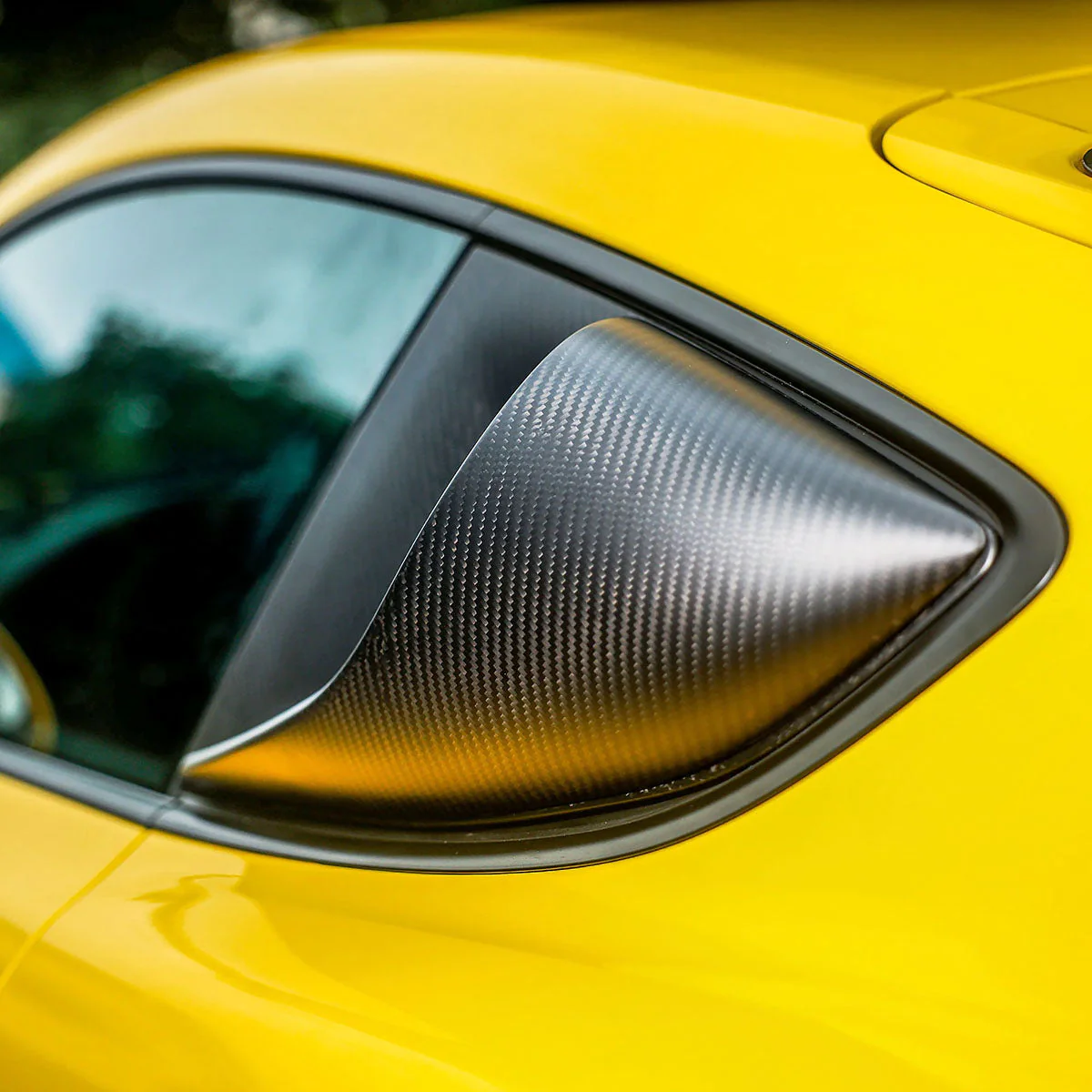 SilverRocket Dry Carbon High-Flow Intake Scoops for Porsche Track Applications 718 GT4 - Image 3