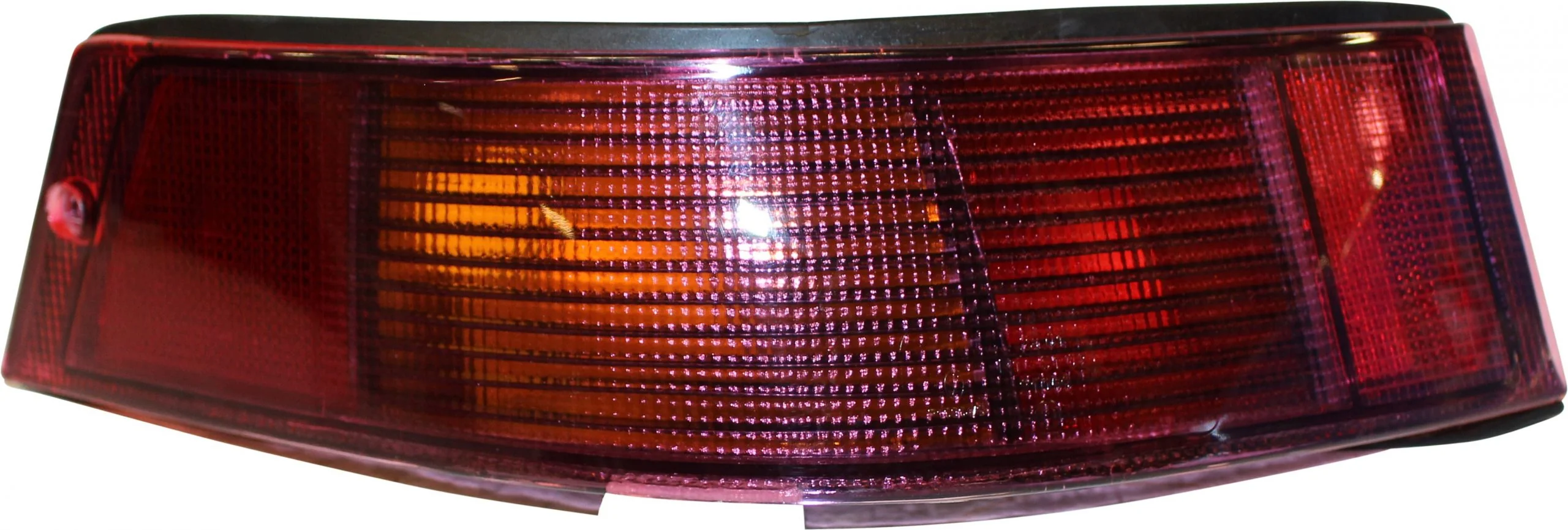 TAIL LIGHT ASSEMBLY LEFT 911