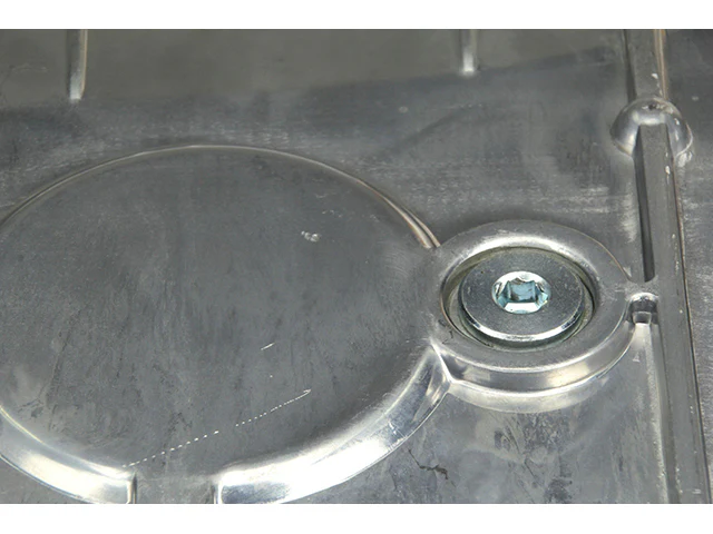 URO Parts Engine Oil Sump Plate for 993/996/997/Boxster/Cayman (1997–2008) - Image 3